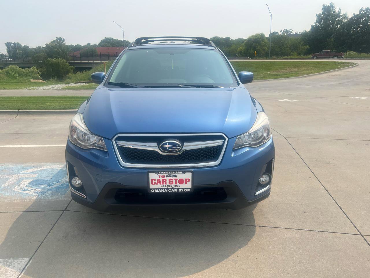 Used 2017 Subaru Crosstrek 2.0i Premium image 3