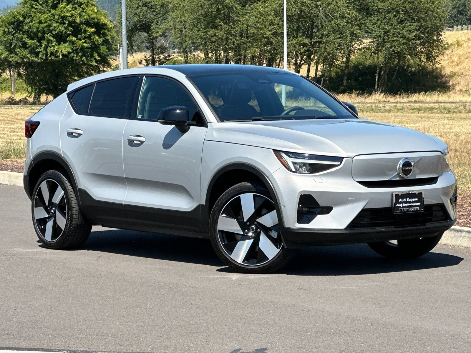 Used 2023 Volvo C40 P8 Recharge Ultimate