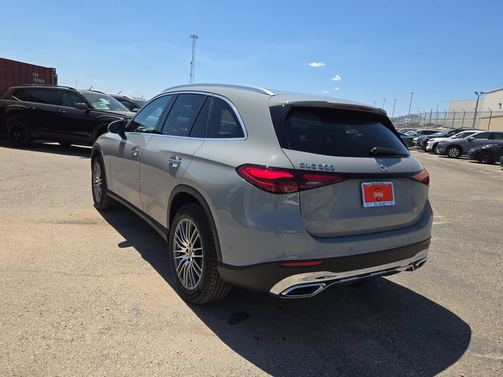 New 2026 Mercedes-Benz GLC 300 image 4