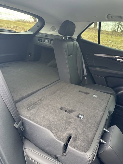 Used 2025 Buick Envision Preferred image 42