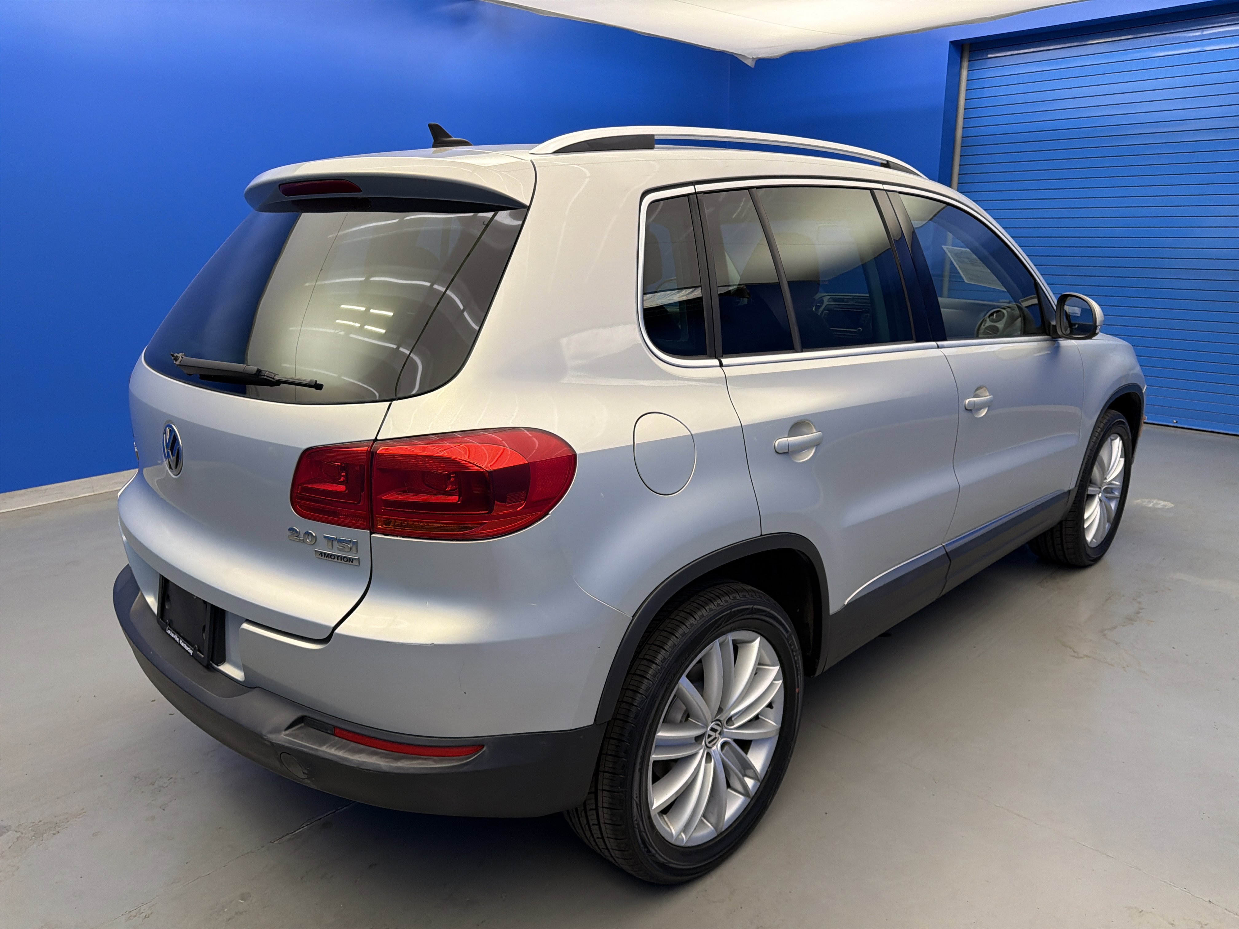Used 2012 Volkswagen Tiguan SE AWD/4WD image 7