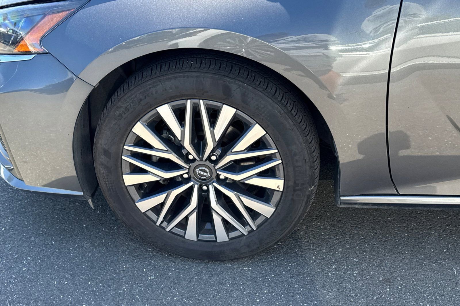 Certified 2025 Nissan Altima 2.5 SV FWD image 4