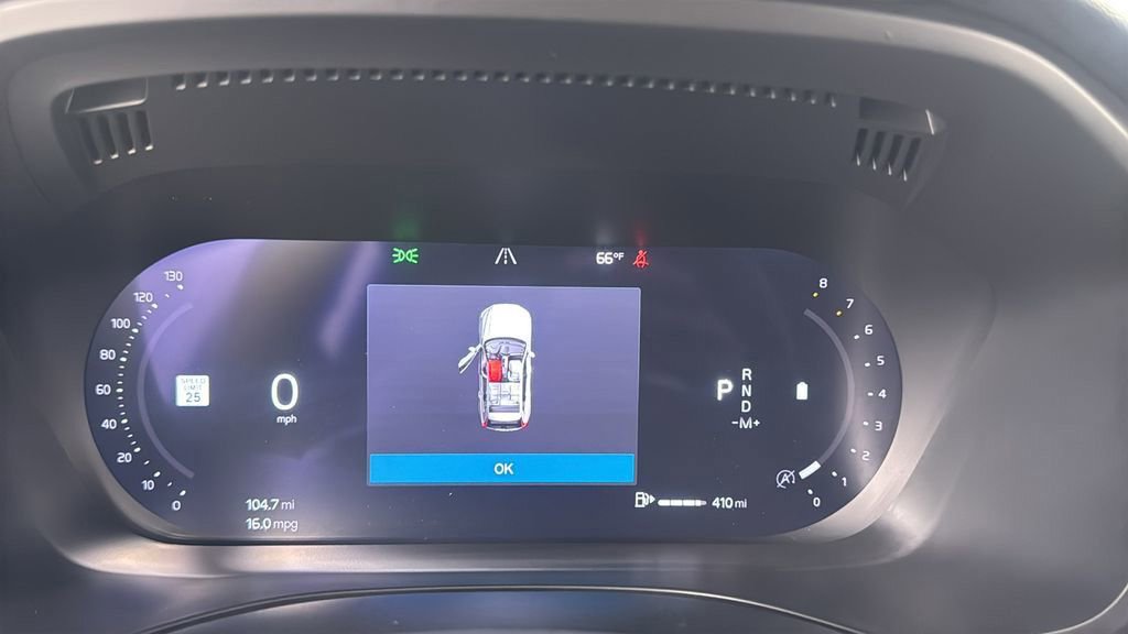 Used 2023 Volvo XC60 B5 Plus w/ Climate Package image 21