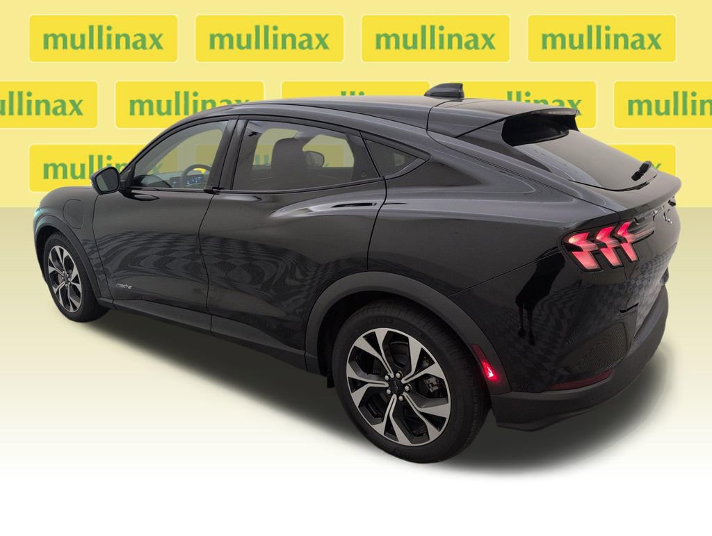 Used 2025 Ford Mustang Mach-E Select w/ Comfort Package Lite RWD image 9