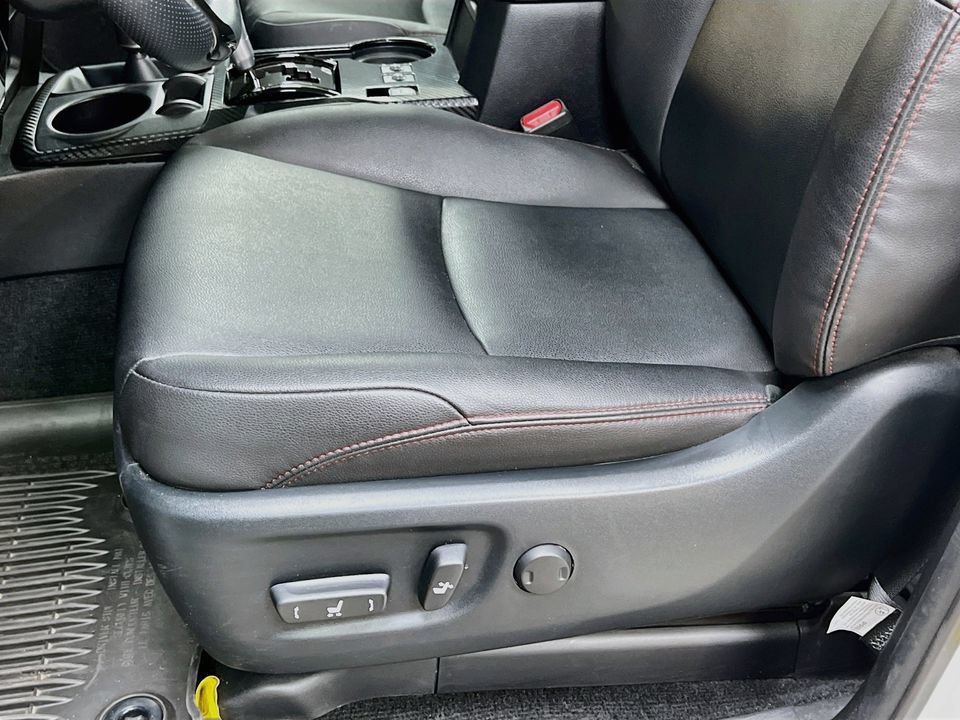 Used 2023 Toyota 4Runner TRD Off-Road Premium w/ Moonroof Package AWD/4WD image 21
