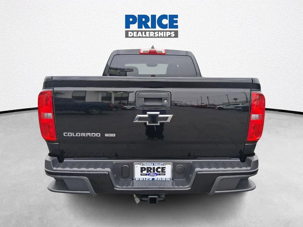 Used 2015 Chevrolet Colorado LT w/ LT Convenience Package image 4