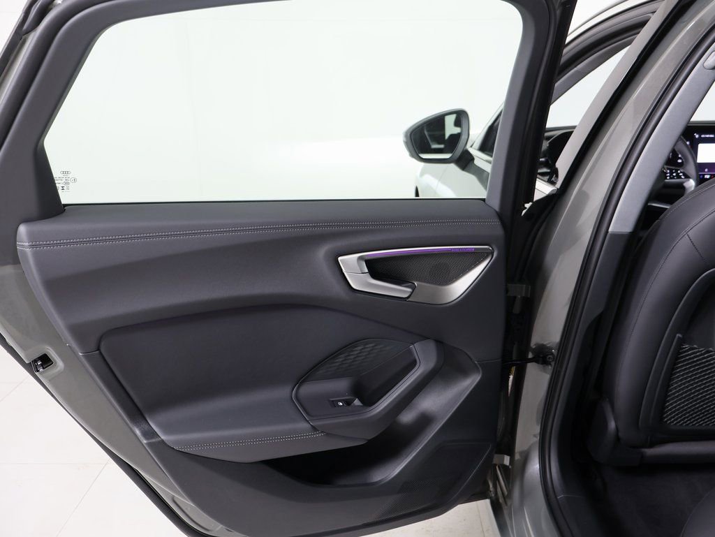 Used 2025 Audi A5 2.0T Premium Plus Sedan w/ Premium Plus image 23