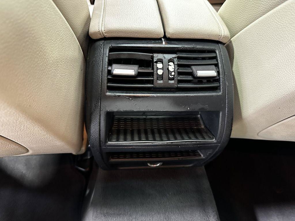 Used 2011 BMW 535i Sedan RWD image 31