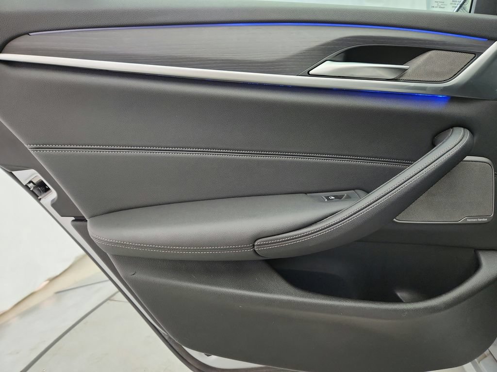 Used 2021 BMW 530i xDrive AWD/4WD image 31