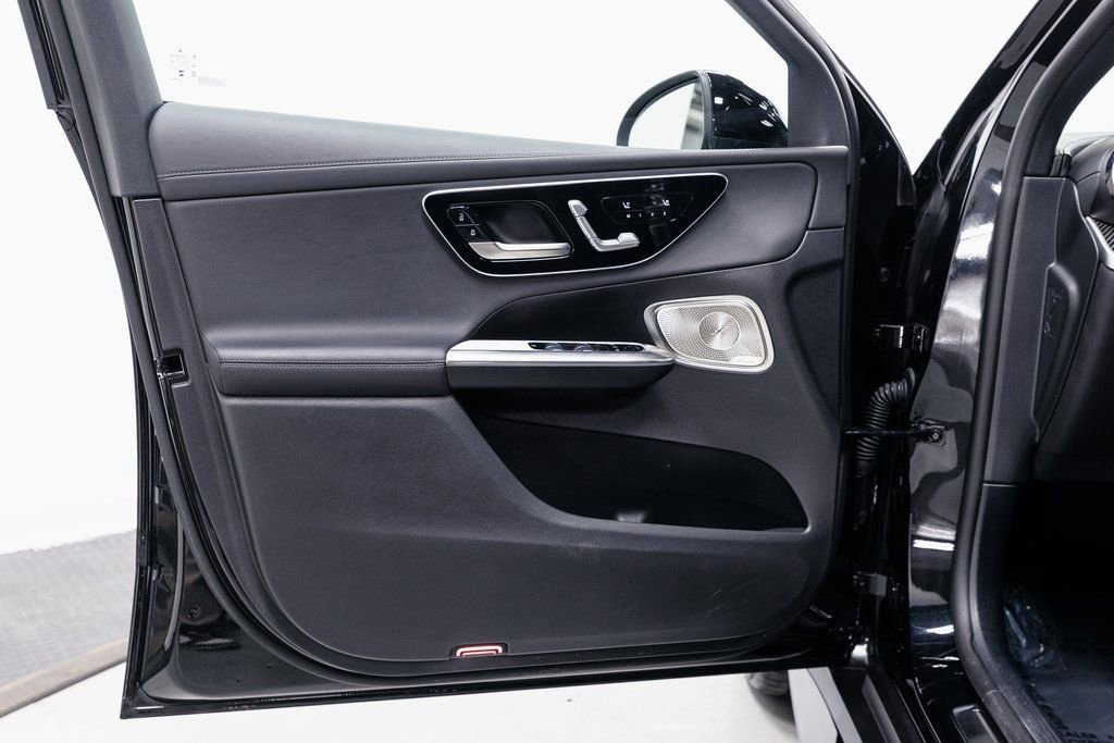 Used 2025 Mercedes-Benz GLC 43 AMG 4MATIC Coupe image 5