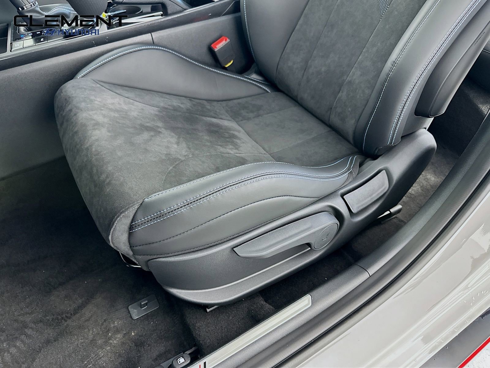 New 2026 Hyundai Elantra N FWD image 26