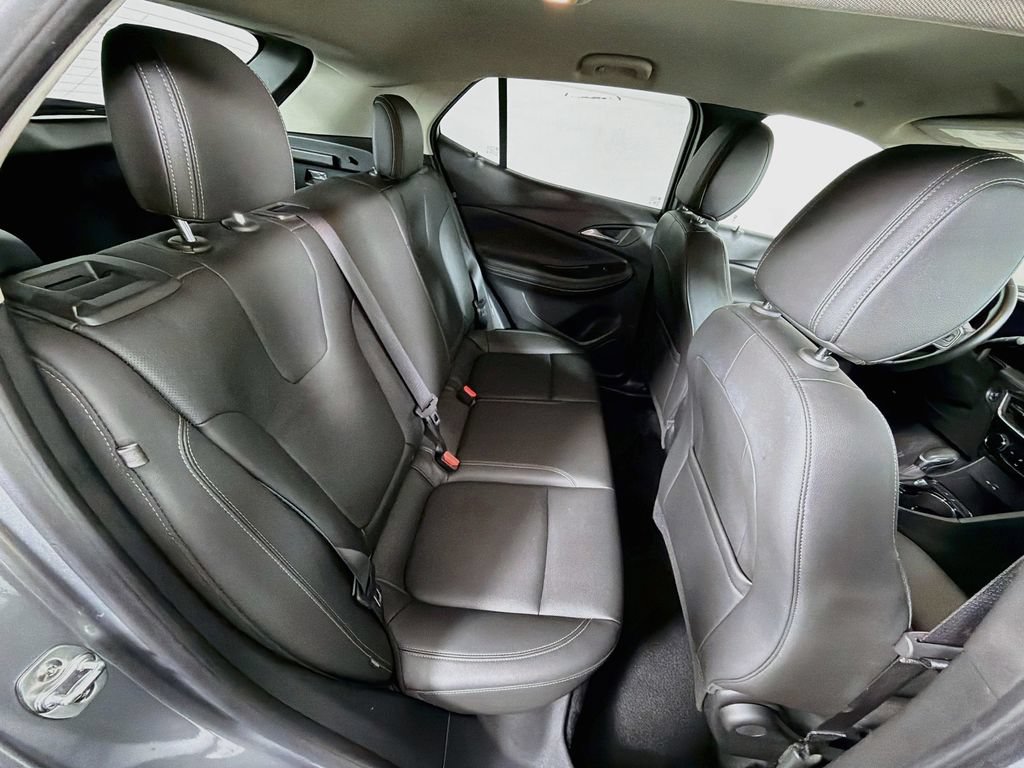 Used 2024 Buick Encore GX Sport Touring FWD image 24