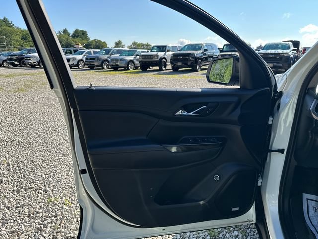 Certified 2022 GMC Acadia AT4 AWD/4WD image 25