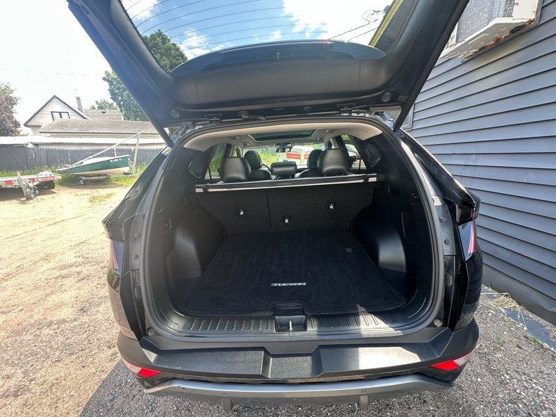Used 2022 Hyundai Tucson Limited w/ Winter Package AWD/4WD image 18