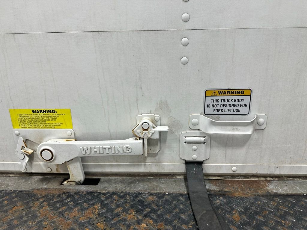 Used 2024 Ford E-350 and Econoline 350 Super Duty image 36