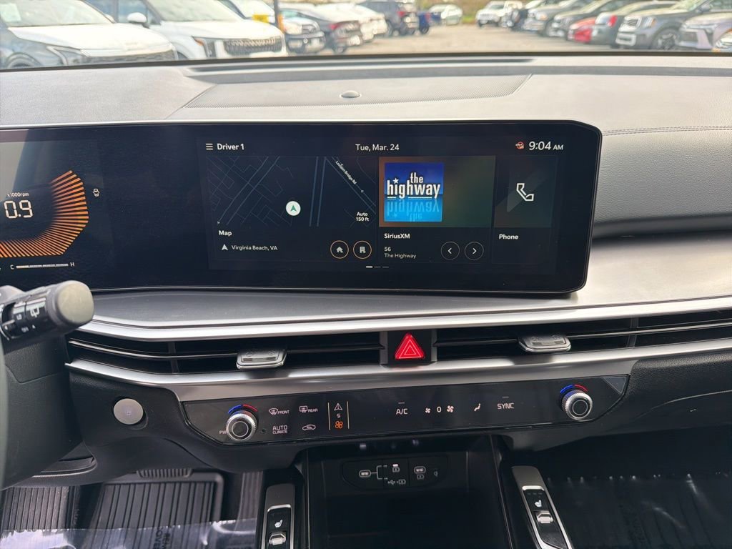 Certified 2025 Kia Sorento S w/ Panoramic Sunroof Package FWD image 19