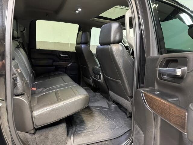 Used 2022 GMC Sierra 2500 Denali w/ Denali Ultimate Package AWD/4WD image 44