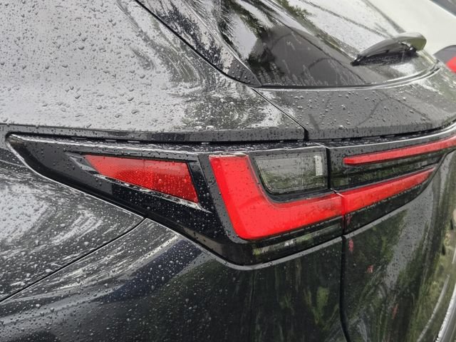 Used 2025 Lexus NX 350h AWD w/ Accessory Package (Z2) image 6
