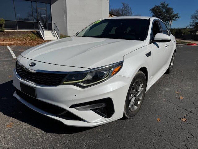 Used 2019 Kia Optima LX image 3