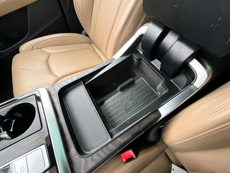 Used 2022 Audi Q8 Prestige AWD/4WD image 26