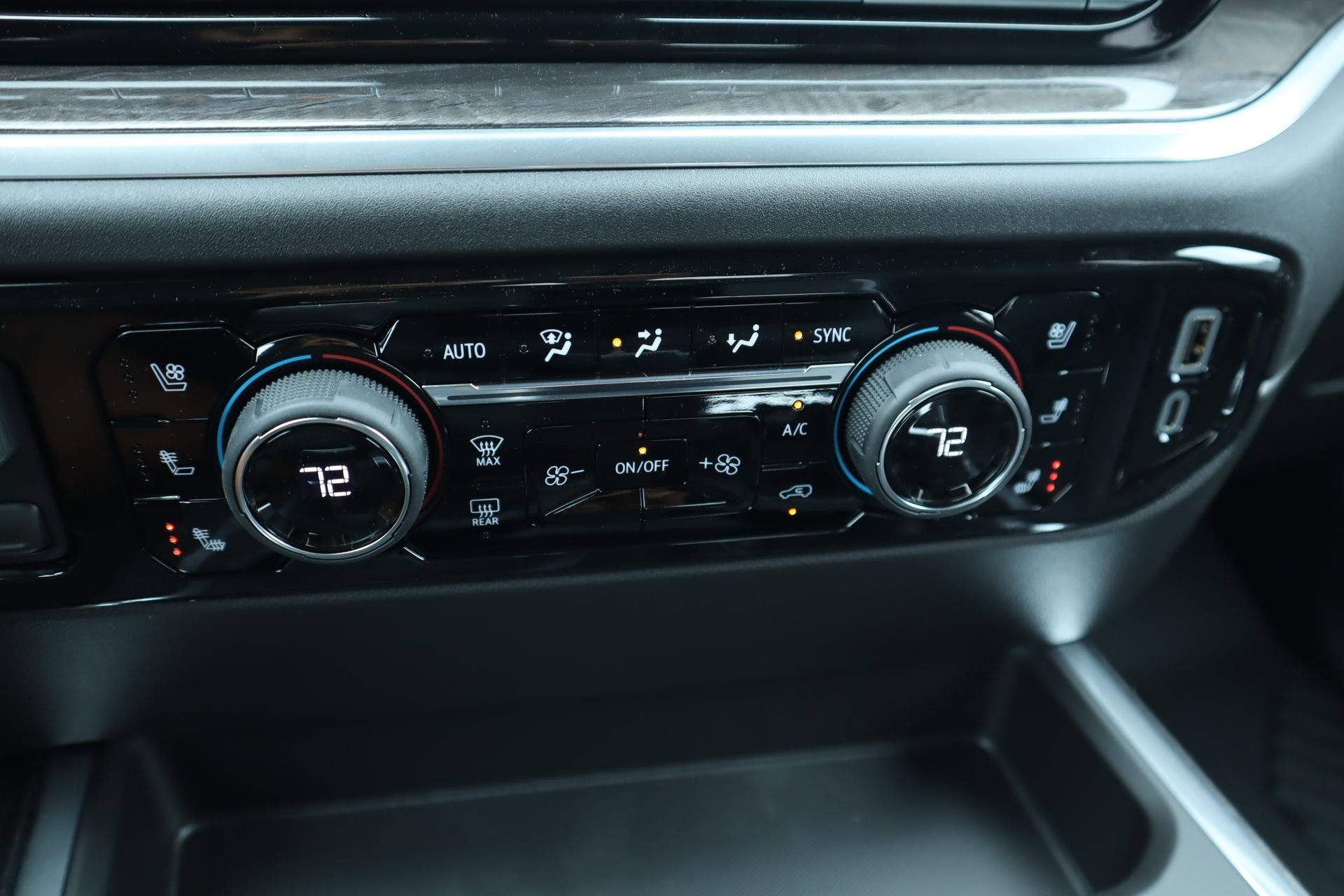 New 2026 Chevrolet Silverado 1500 LTZ AWD/4WD image 5