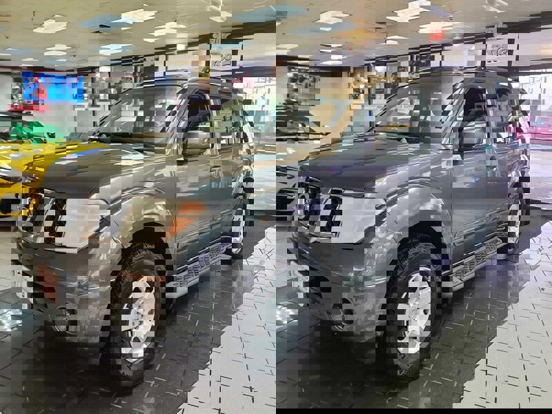 Used 2006 Nissan Pathfinder SE w/ (P01) Se Premium Pkg image 1