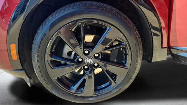 Used 2022 Buick Envision Preferred AWD/4WD image 30