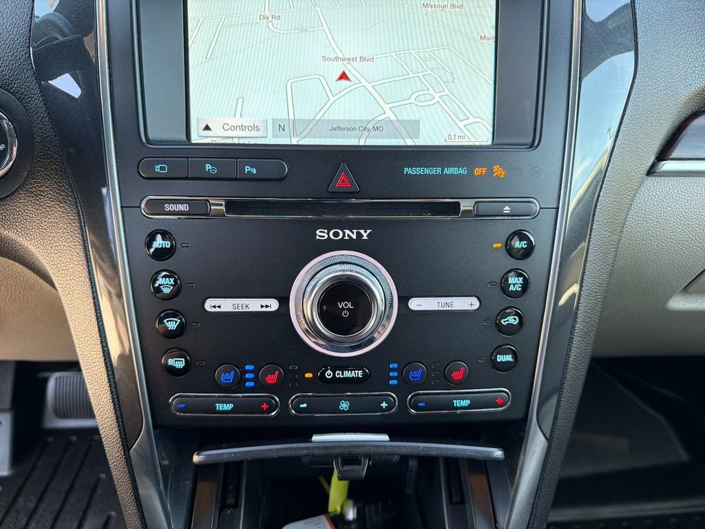 Used 2018 Ford Explorer Limited w/ Equipment Group 301A image 27
