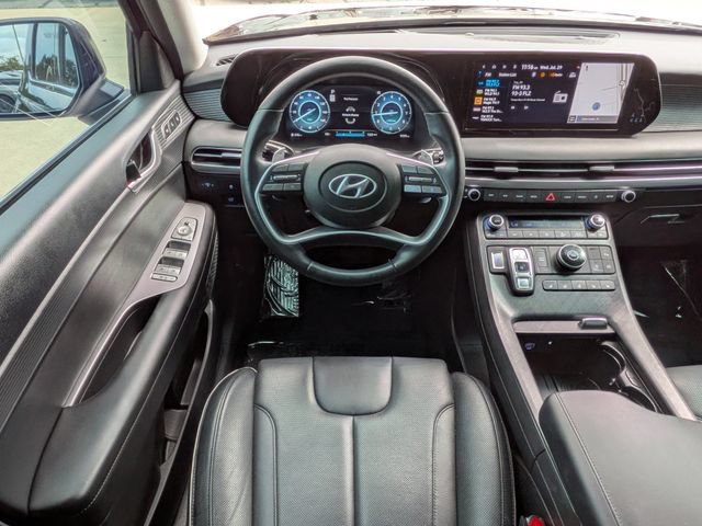 Used 2025 Hyundai Palisade Limited FWD image 21