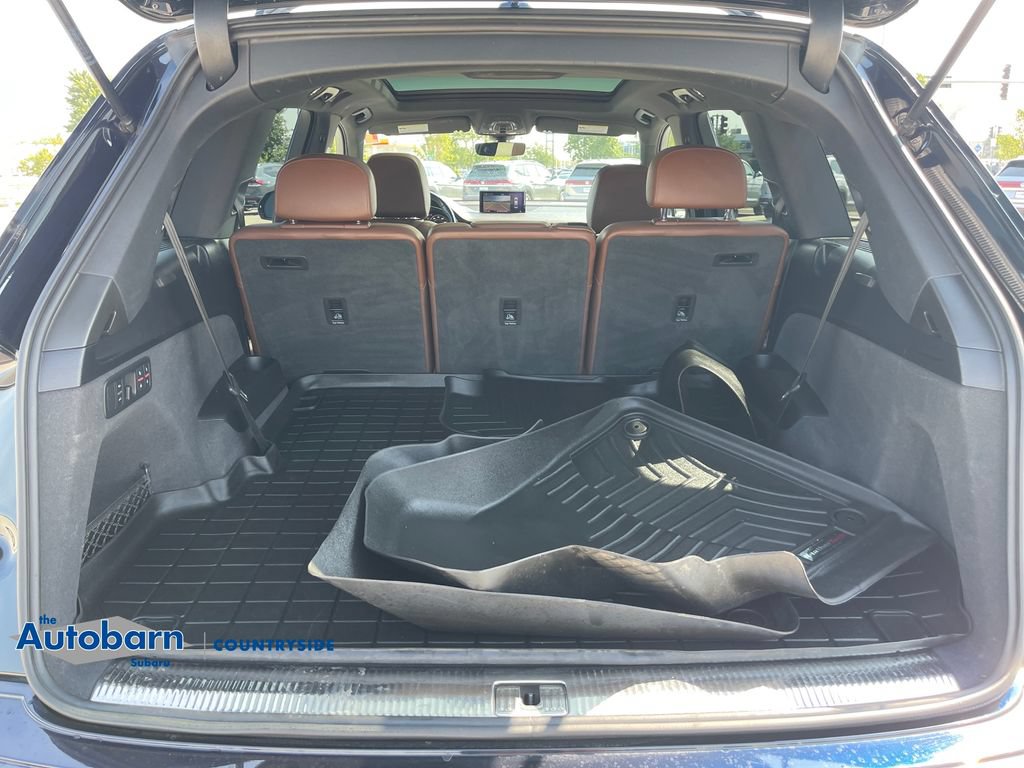 Used 2018 Audi Q7 3.0T Prestige AWD/4WD image 24
