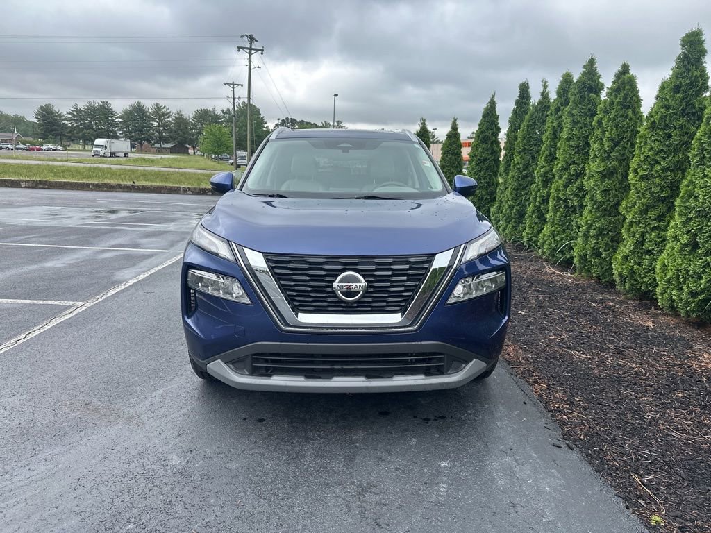 Used 2021 Nissan Rogue SV w/ Premium Package FWD image 3