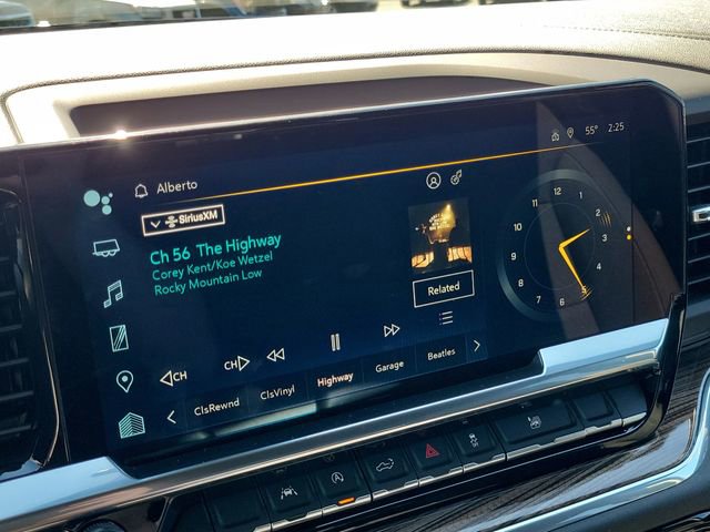 Used 2024 Chevrolet Silverado 1500 LT AWD/4WD image 28