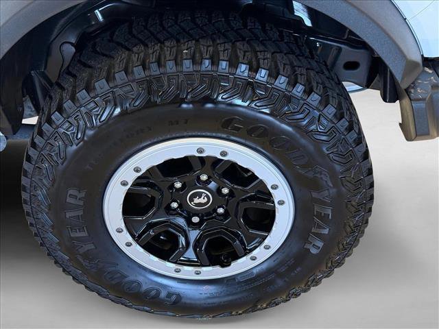 Certified 2022 Ford Bronco Black Diamond w/ Sasquatch Package image 25