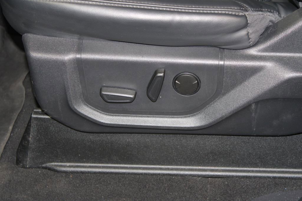 Used 2024 Ford Expedition Max XLT image 22