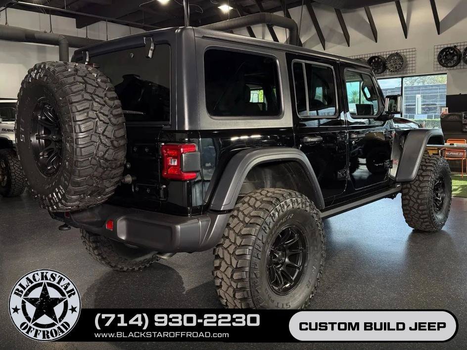 Used 2025 Jeep Wrangler Unlimited Rubicon AWD/4WD image 11