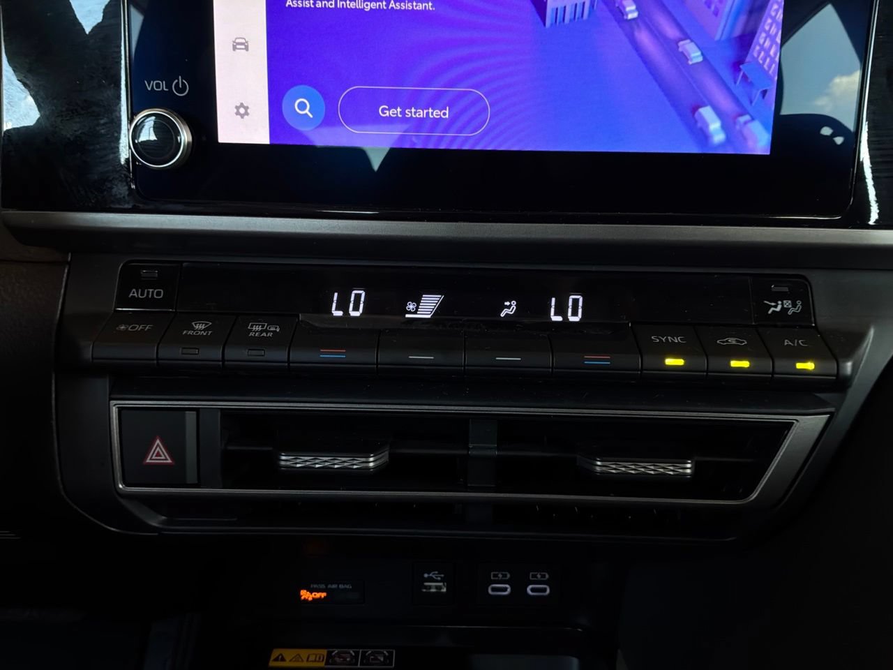 Used 2026 Toyota Camry LE FWD image 28