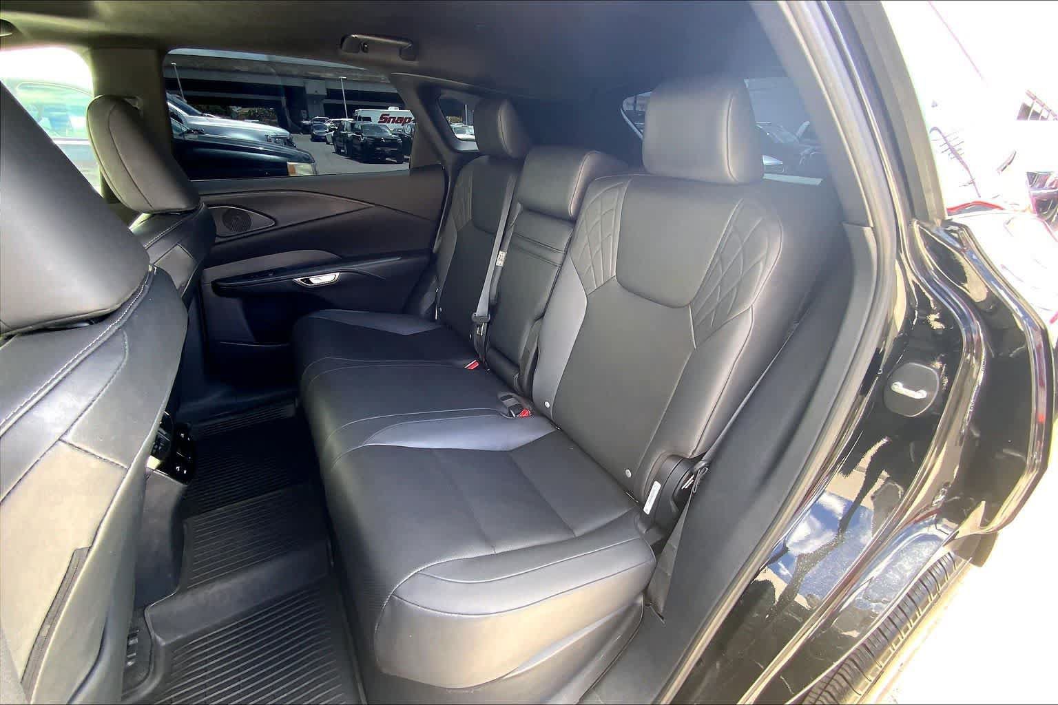 Used 2023 Lexus RX 350 FWD image 29