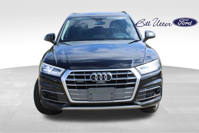 Used 2018 Audi Q5 Prestige w/ Prestige Package image 2