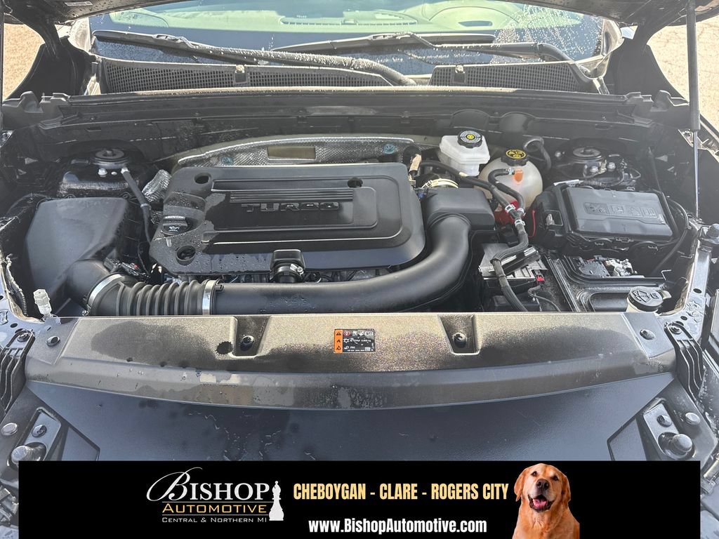 Used 2023 Buick Envision Preferred AWD/4WD image 7