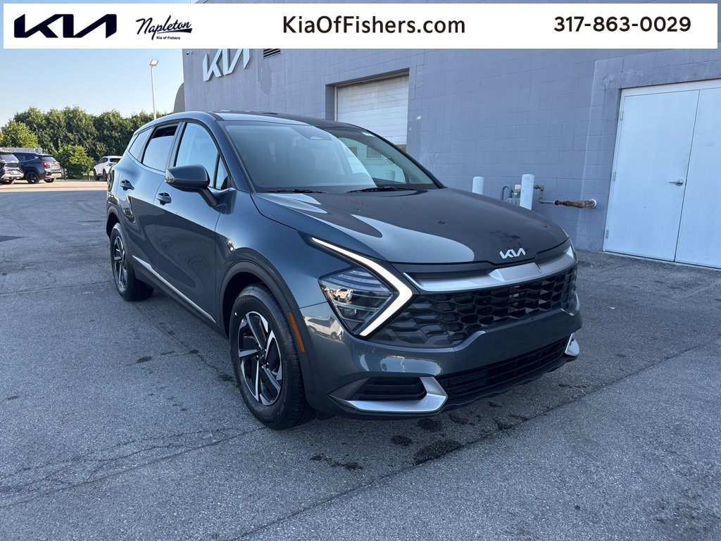 New 2025 Kia Sportage LX