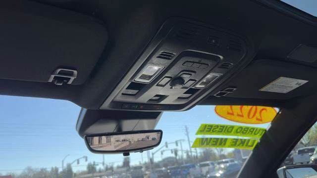 Used 2022 Cadillac Escalade Premium Luxury image 13