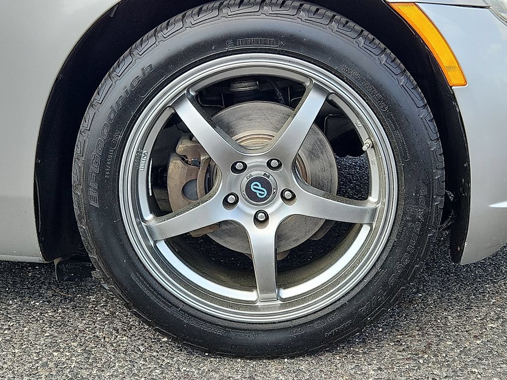Used 2008 Saturn Sky w/ Premium Trim Package RWD image 9