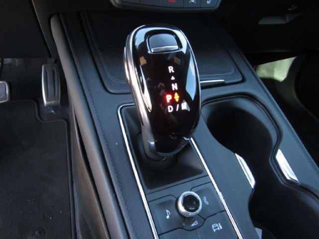 Used 2025 Cadillac XT4 Sport w/ Cold Weather Package FWD image 21
