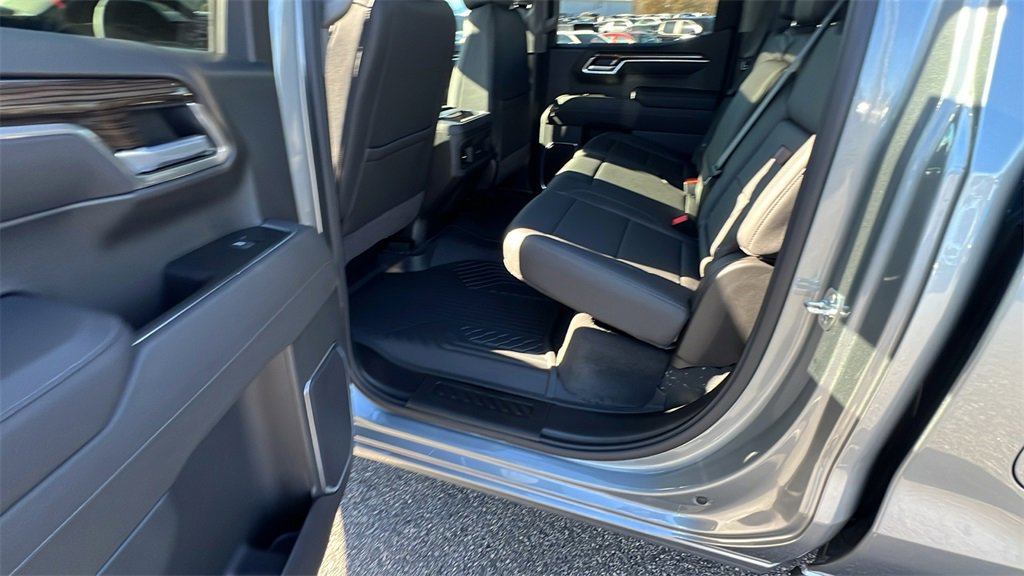 New 2026 Chevrolet Silverado 1500 RST w/ RST All Star Premium Package image 17