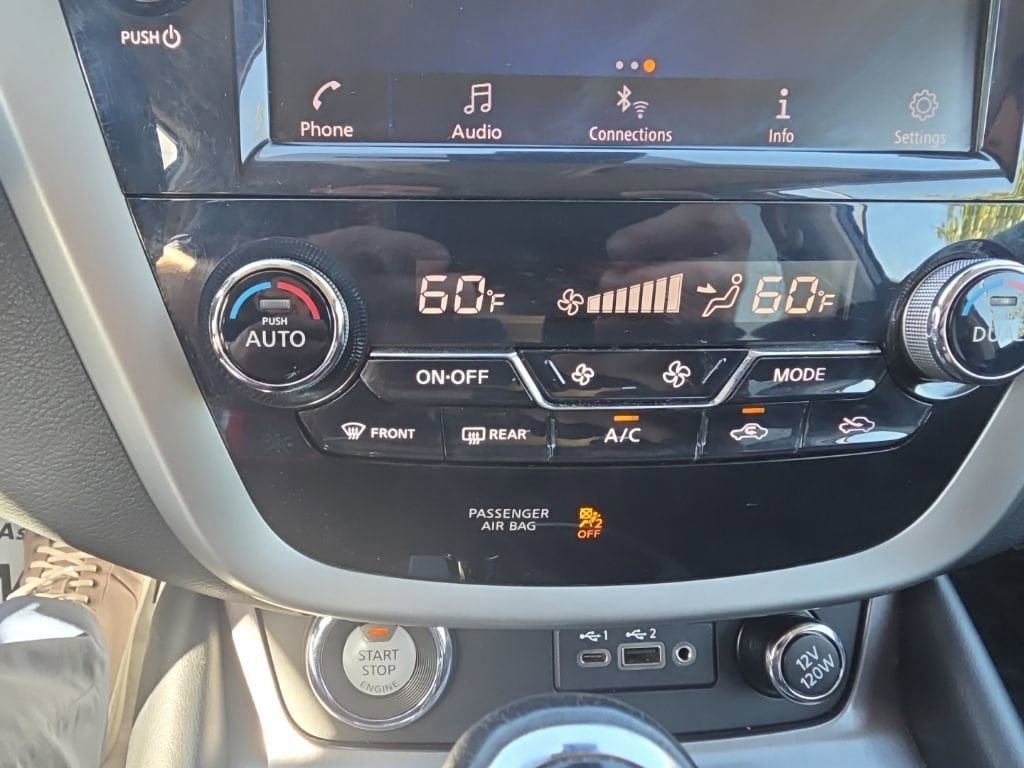 Used 2021 Nissan Murano SV FWD image 17