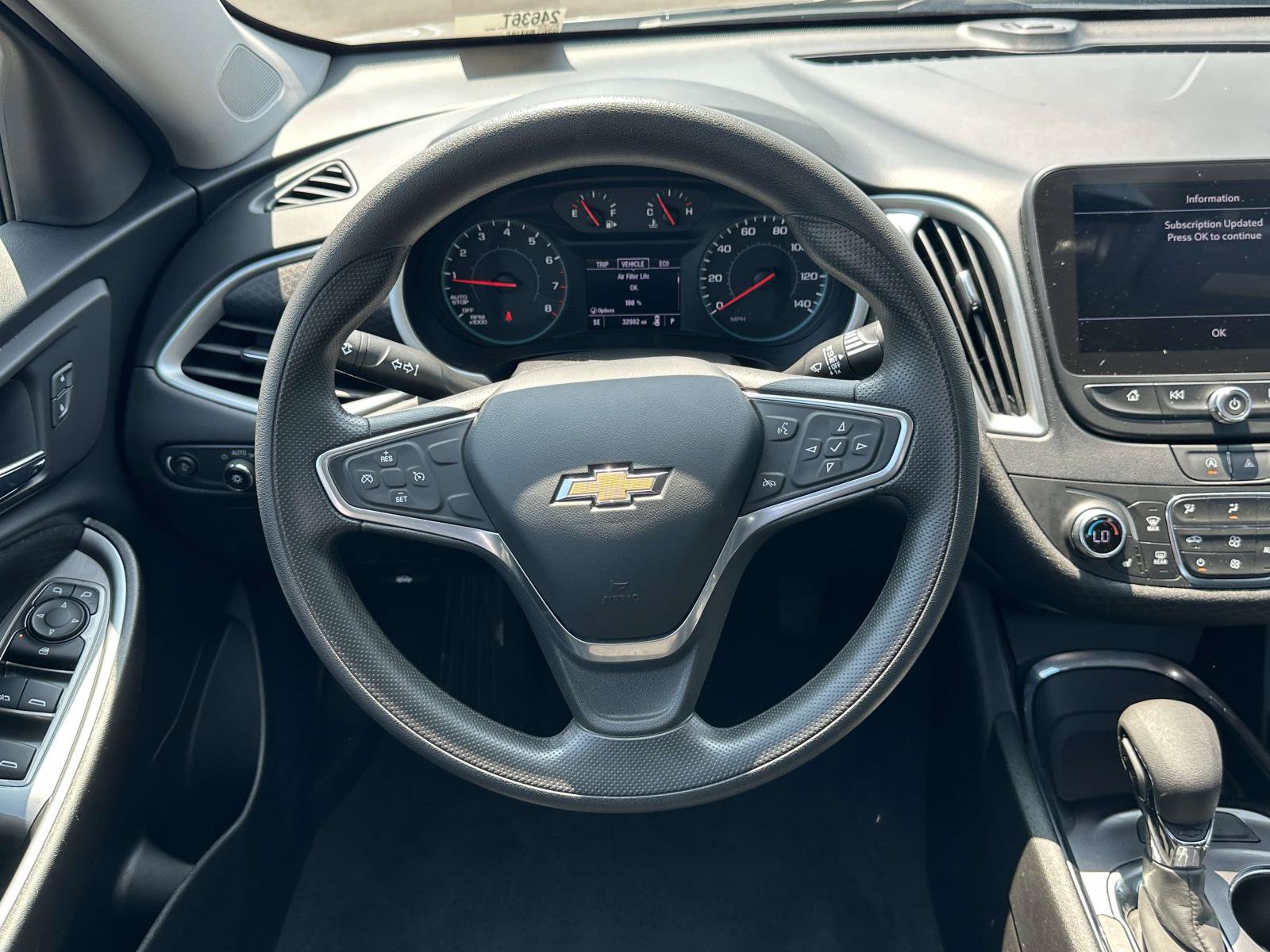 Certified 2022 Chevrolet Malibu LT FWD image 14