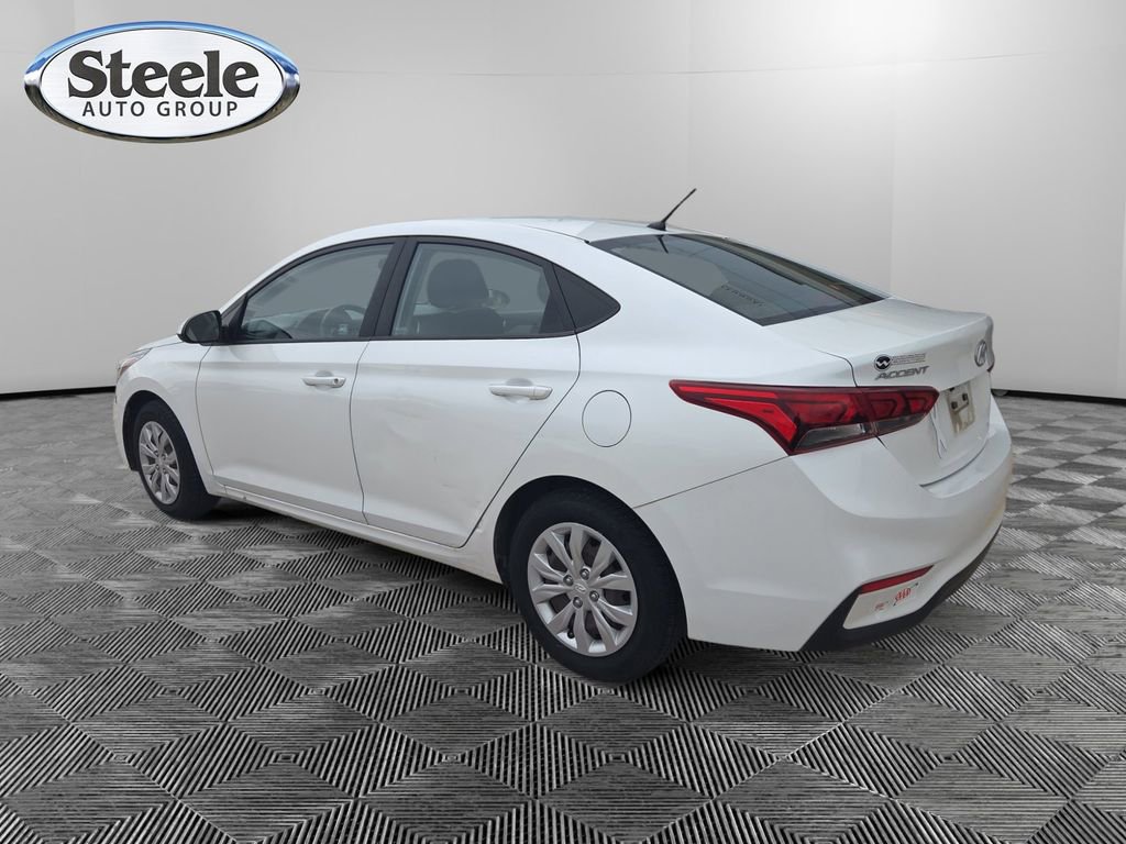 Used 2020 Hyundai Accent SE image 3