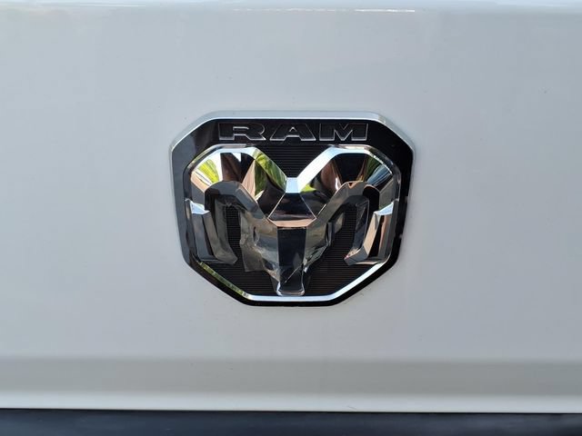 Used 2025 RAM ProMaster 2500 w/ U-Haul Equipment Group FWD image 15