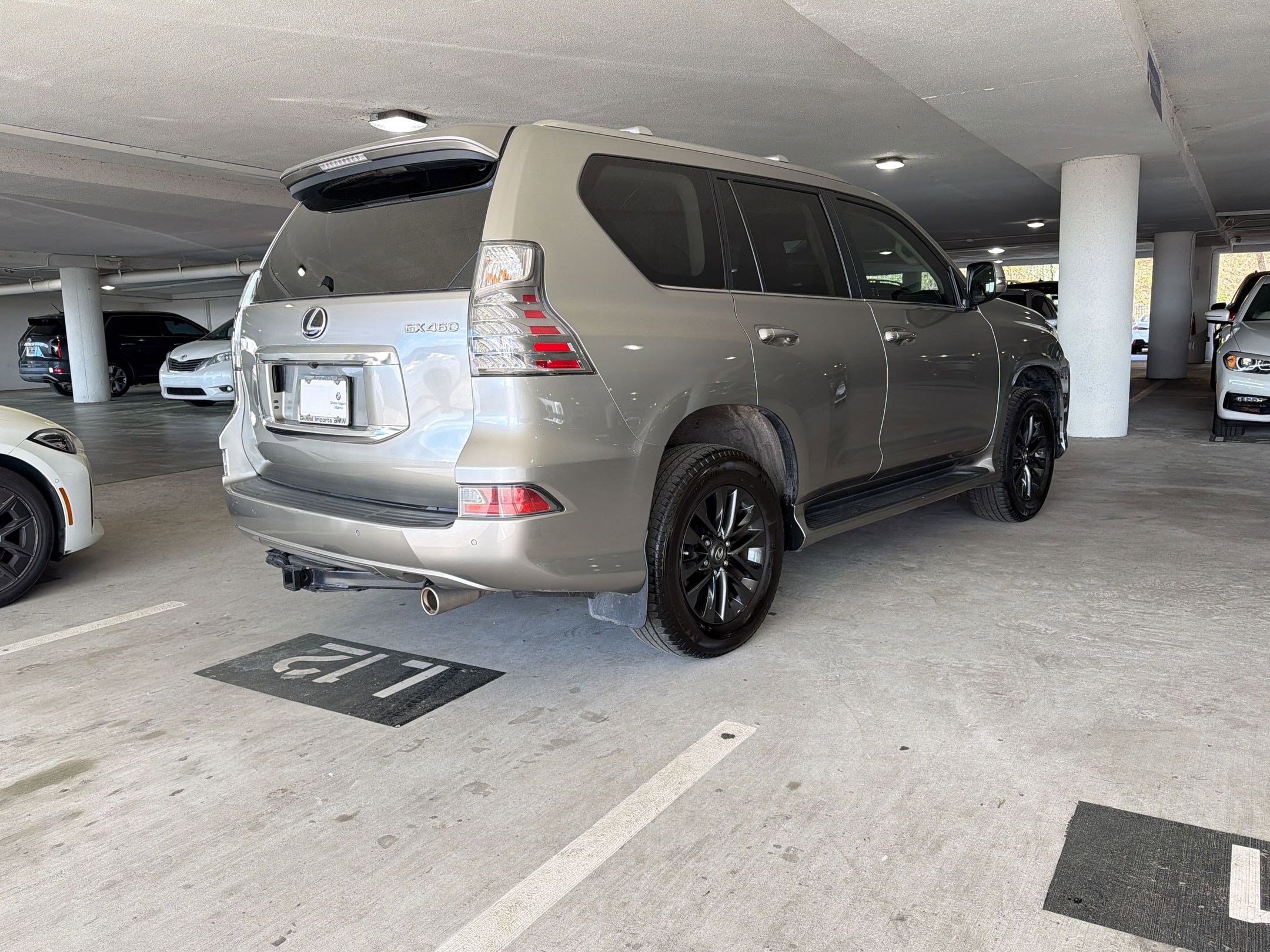 Used 2023 Lexus GX 460 Premium image 8