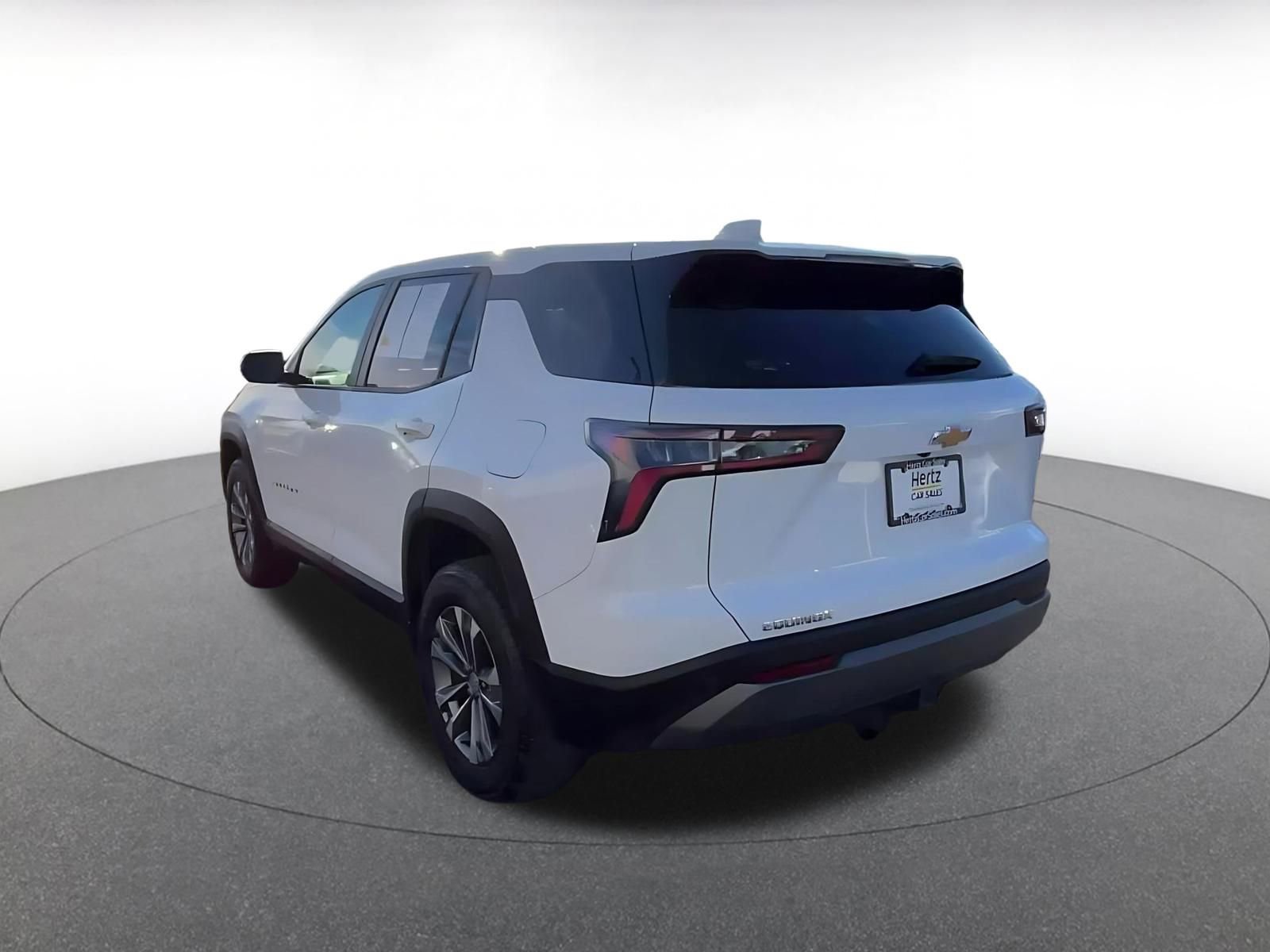 Used 2025 Chevrolet Equinox LT image 11